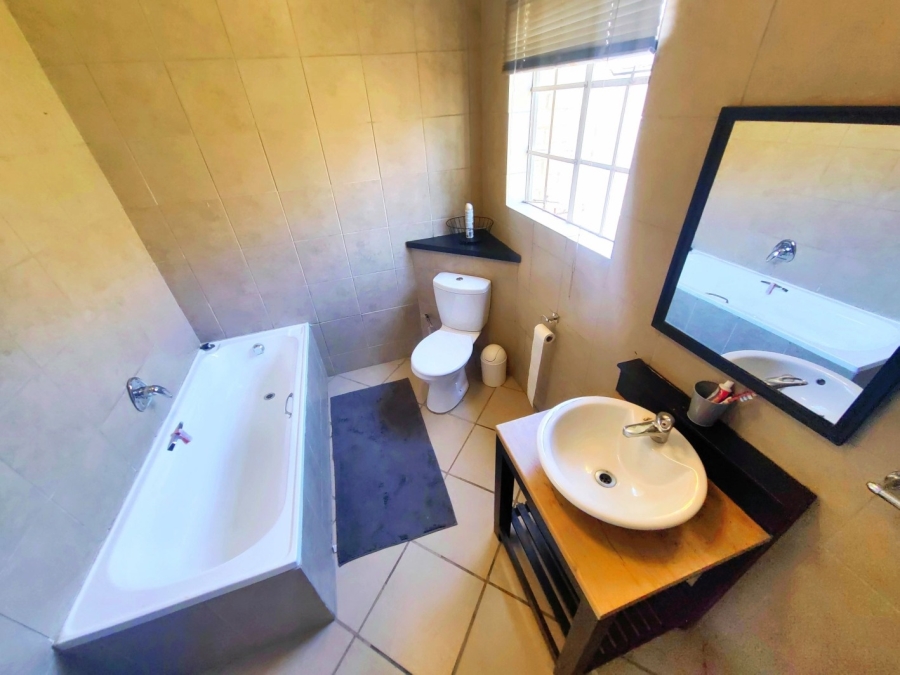 2 Bedroom Property for Sale in Potchefstroom North West